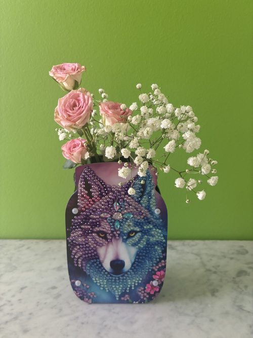Loup malicieux (vendu sans les fleurs)