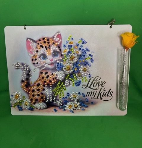 Chat Fleuri & Perles d’Amour (vendu sans la fleur )